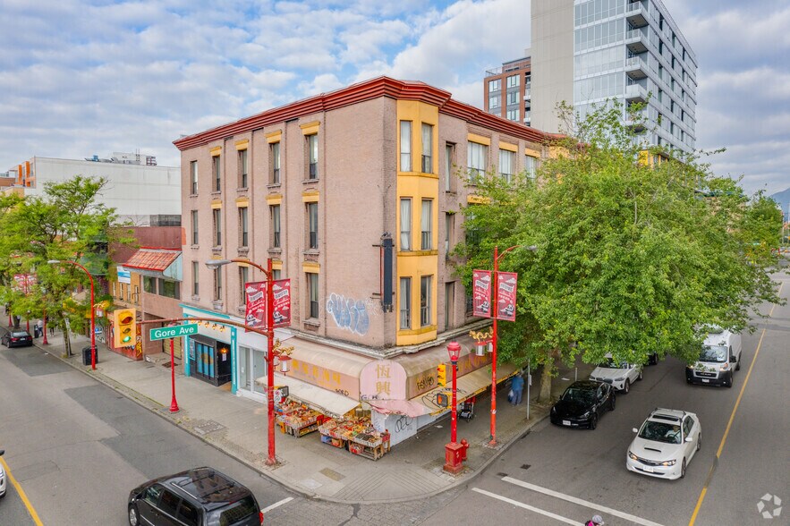 441-445 Gore Ave, Vancouver, BC for sale - Primary Photo - Image 1 of 1