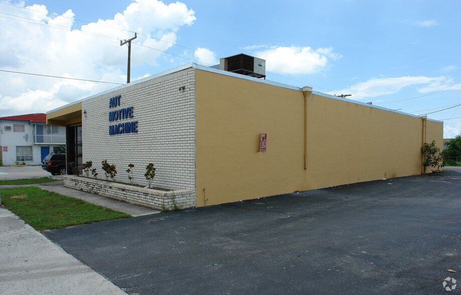 13343 Nw 7th Ave Miami Fl 33168 Property Record Loopnet Com