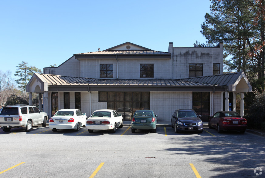 6572 River Park Dr, Riverdale, GA for lease - Primary Photo - Image 1 of 2