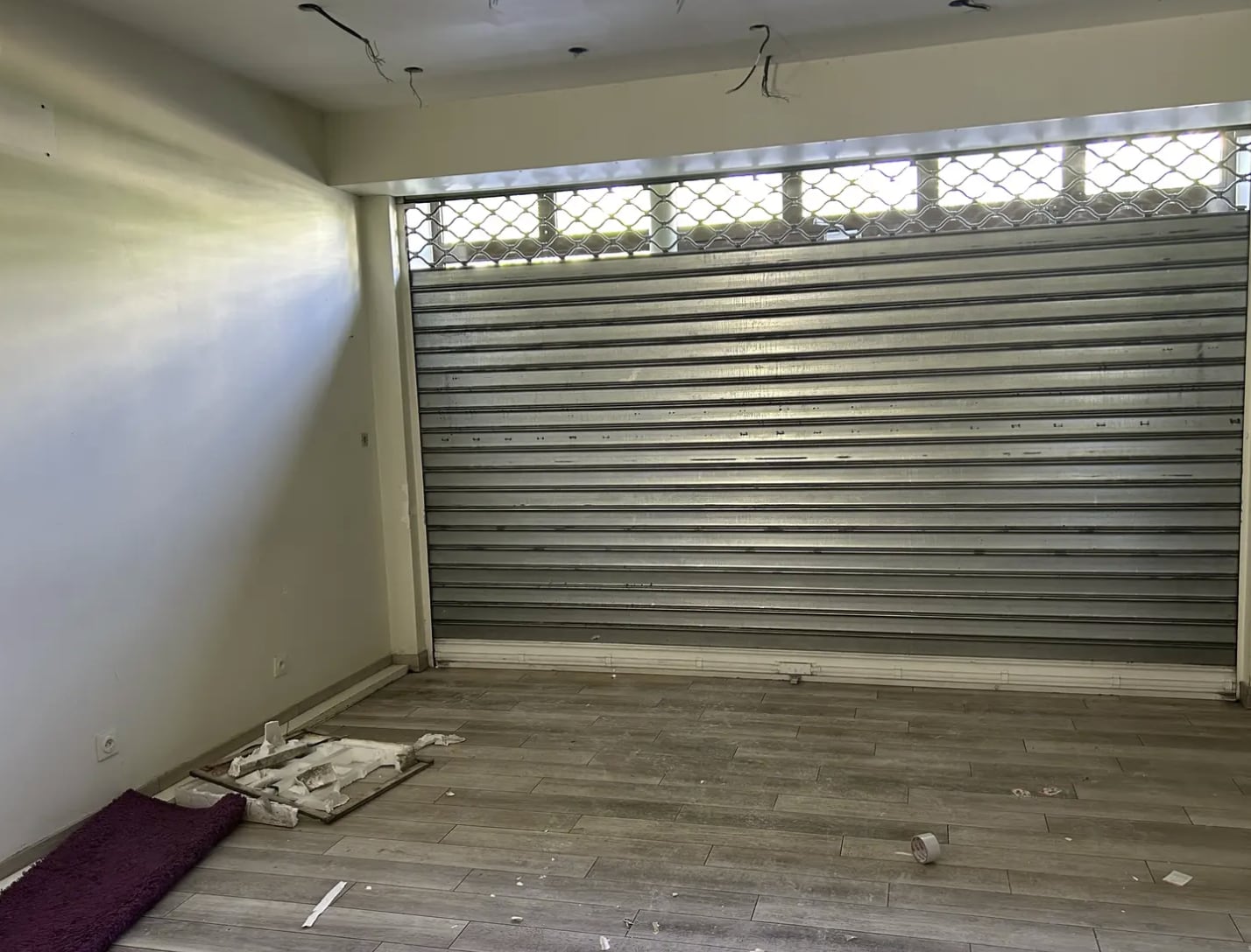 Boulevard Bineau, Neuilly-sur-Seine for lease Interior Photo- Image 1 of 1