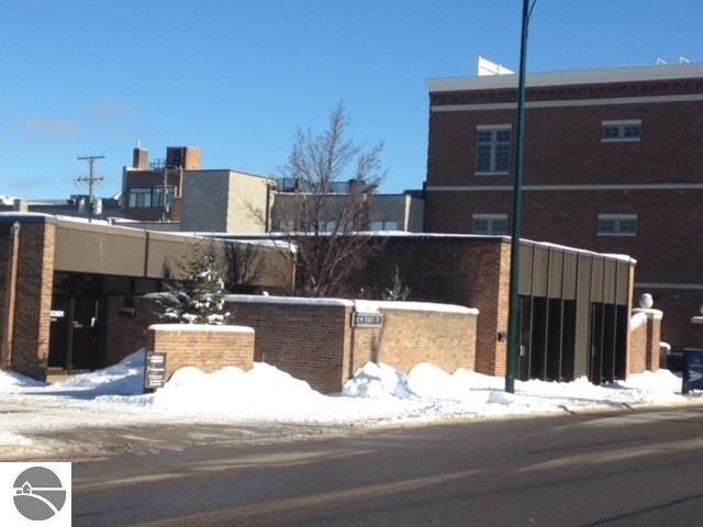 122 W State St, Traverse City, MI for sale Primary Photo- Image 1 of 1