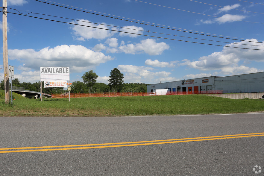 1 Hilldale Ave, Plaistow, NH for lease - Building Photo - Image 3 of 5