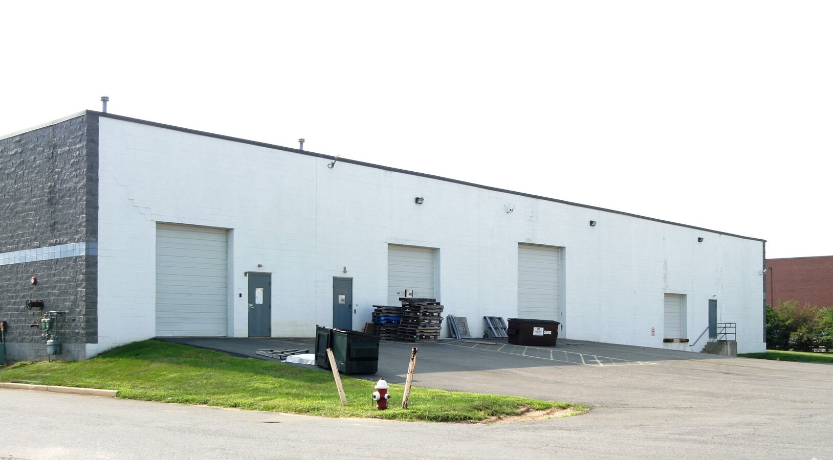 2555 Route 130, Cranbury, NJ 08512