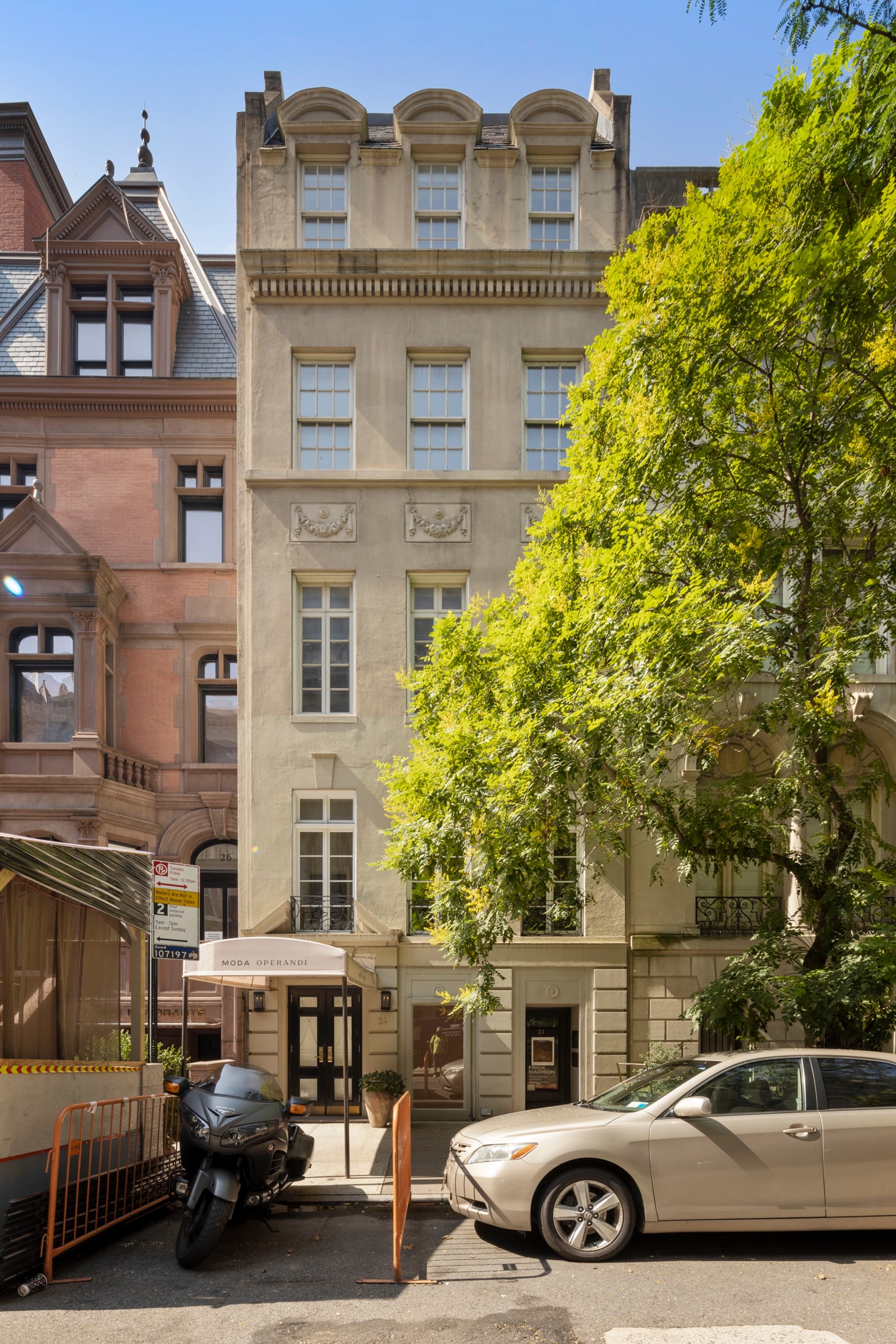 24 E 64th St, New York, NY for lease Primary Photo- Image 1 of 3