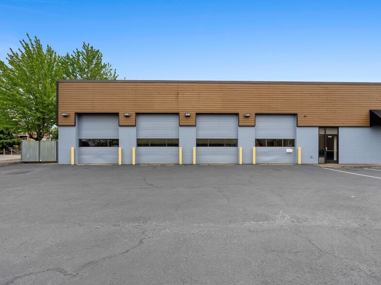 6691 SE Tualatin Valley Hwy, Hillsboro, OR for lease - Building Photo - Image 2 of 8