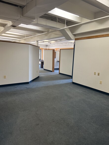 10109 Giles Run Rd, Lorton, VA for lease - Building Photo - Image 3 of 9