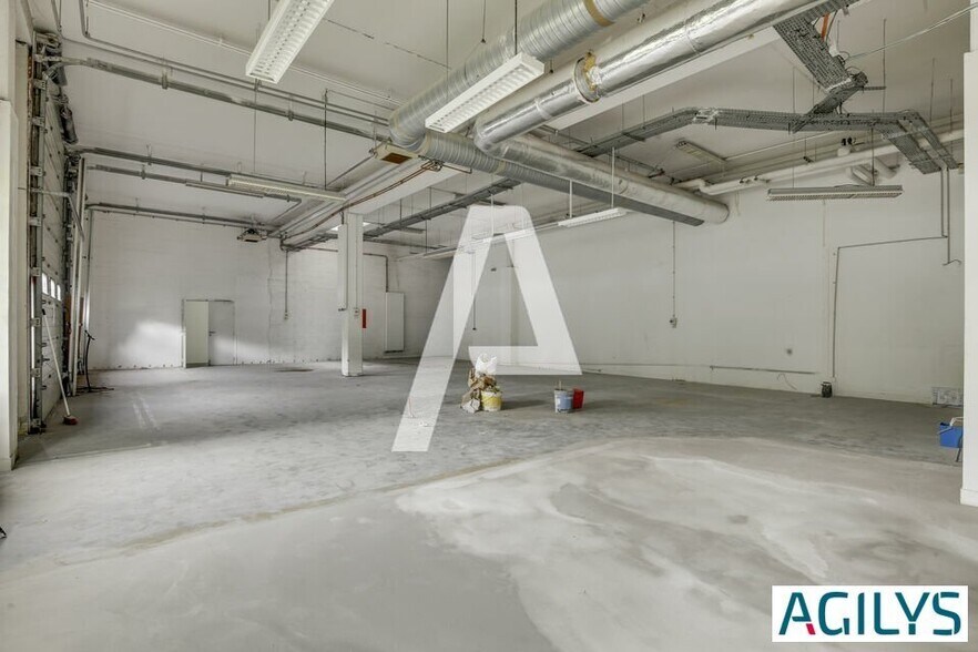 3 Rue Jacques Rueff, Antony for lease - Building Photo - Image 1 of 6