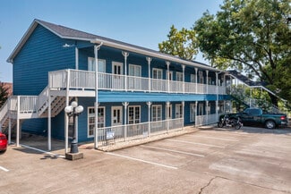 More details for 504 N Oak St, Roanoke, TX - Office for Sale