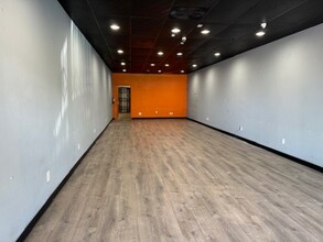 15100-15144 Paramount Blvd, Paramount, CA for lease Interior Photo- Image 2 of 3