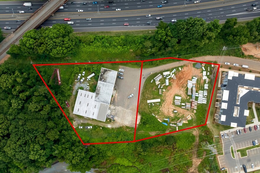 5301 Nations Crossing Rd, Charlotte, NC for sale - Building Photo - Image 3 of 11