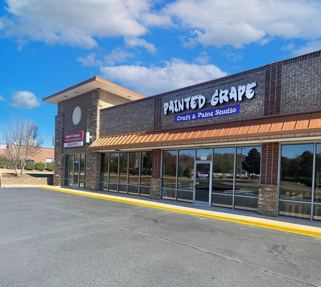 1905-1939 Nc-119 Hwy S, Mebane, NC for lease - Building Photo - Image 2 of 19