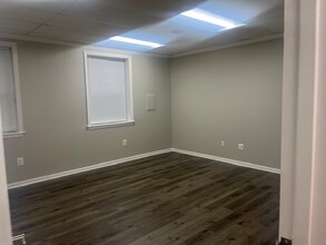 9505 Reisterstown Rd, Owings Mills, MD for lease Interior Photo- Image 2 of 4