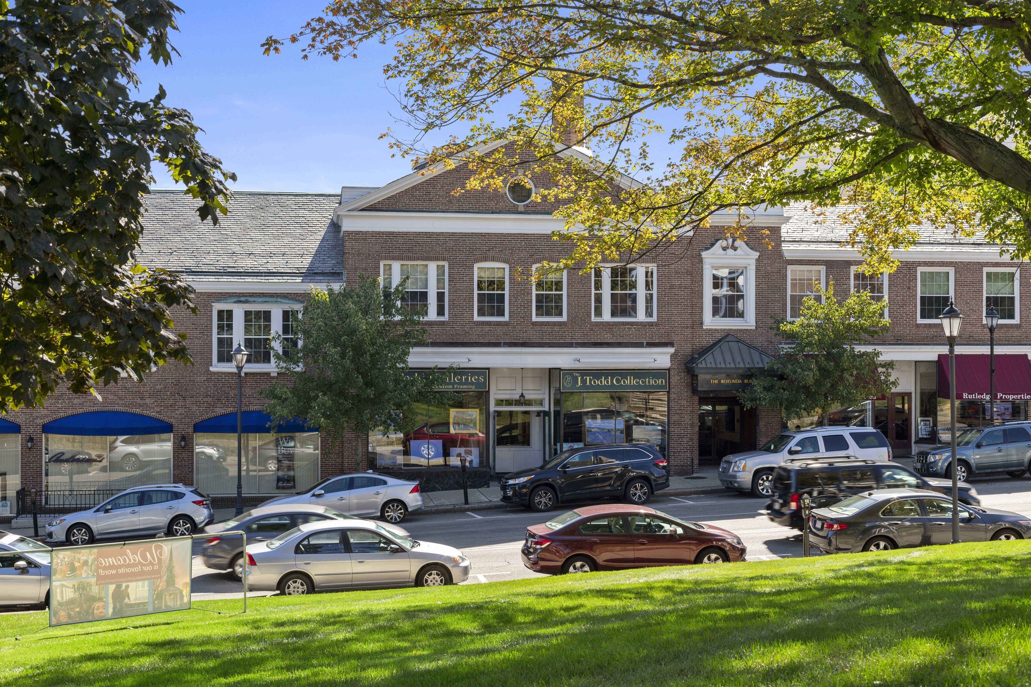 570-574 Washington St, Wellesley, MA for lease Building Photo- Image 1 of 6