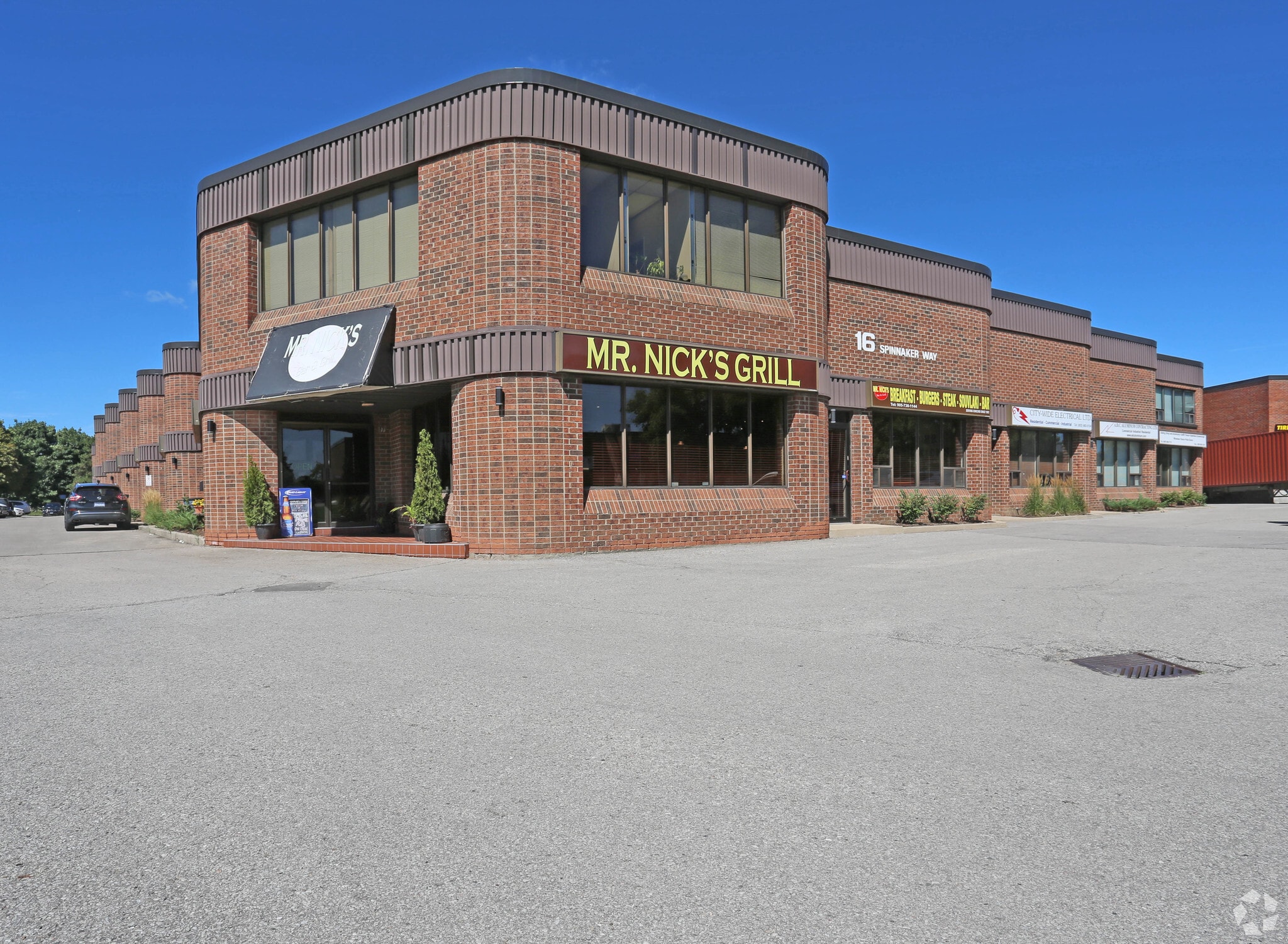 16 Spinnaker Way, Concord, ON for sale Primary Photo- Image 1 of 1