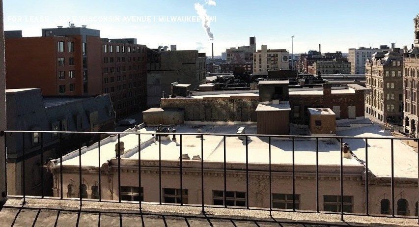 312 E Wisconsin Ave, Milwaukee, WI for sale - Building Photo - Image 3 of 35