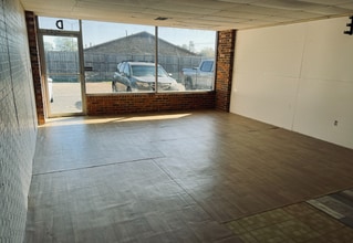 963 S Memorial Dr, Prattville, AL for lease Interior Photo- Image 2 of 6