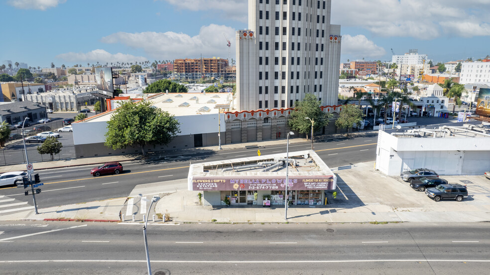 3615 W Beverly Blvd, Los Angeles, CA for lease - Primary Photo - Image 1 of 16