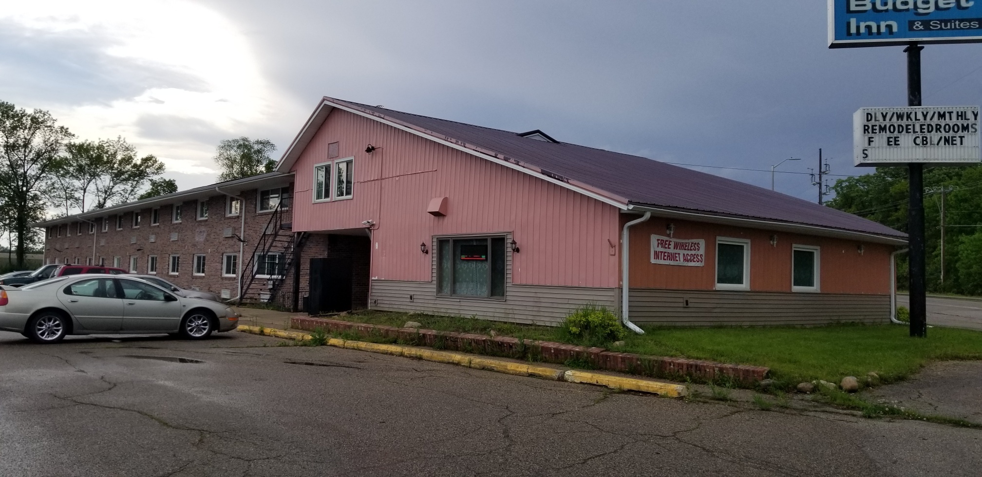 1416 Gilbert St, Charles City, IA for sale Building Photo- Image 1 of 1