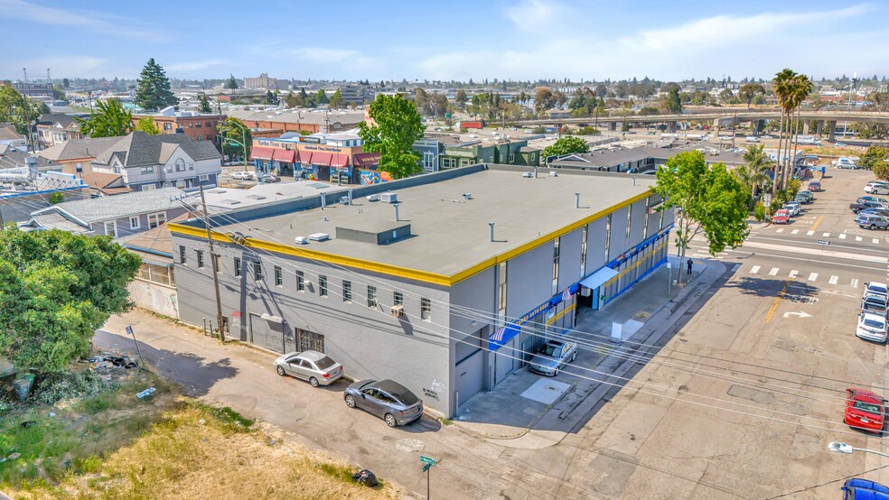 1700 International Blvd, Oakland, CA for sale - Building Photo - Image 3 of 25