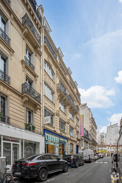 9 Rue D'Alexandrie, Paris for lease - Building Photo - Image 3 of 3