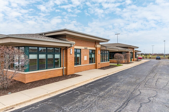 More details for 3420 Lacrosse Ln, Naperville, IL - Coworking for Lease