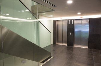 Calle de O'donnell, 12, Madrid, Madrid for lease Interior Photo- Image 2 of 11