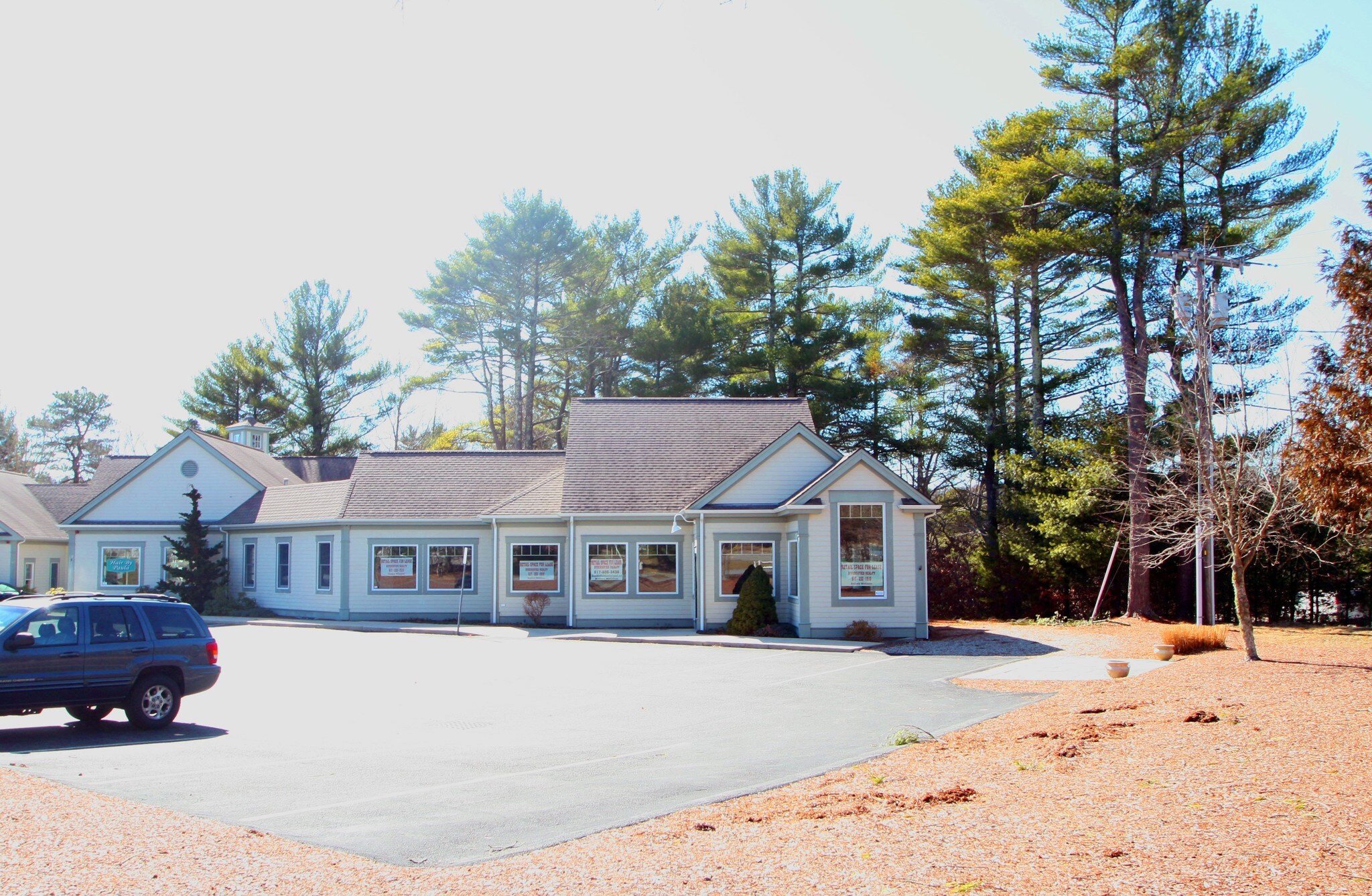 17 Trinity Pl, Mashpee, MA for sale Primary Photo- Image 1 of 1