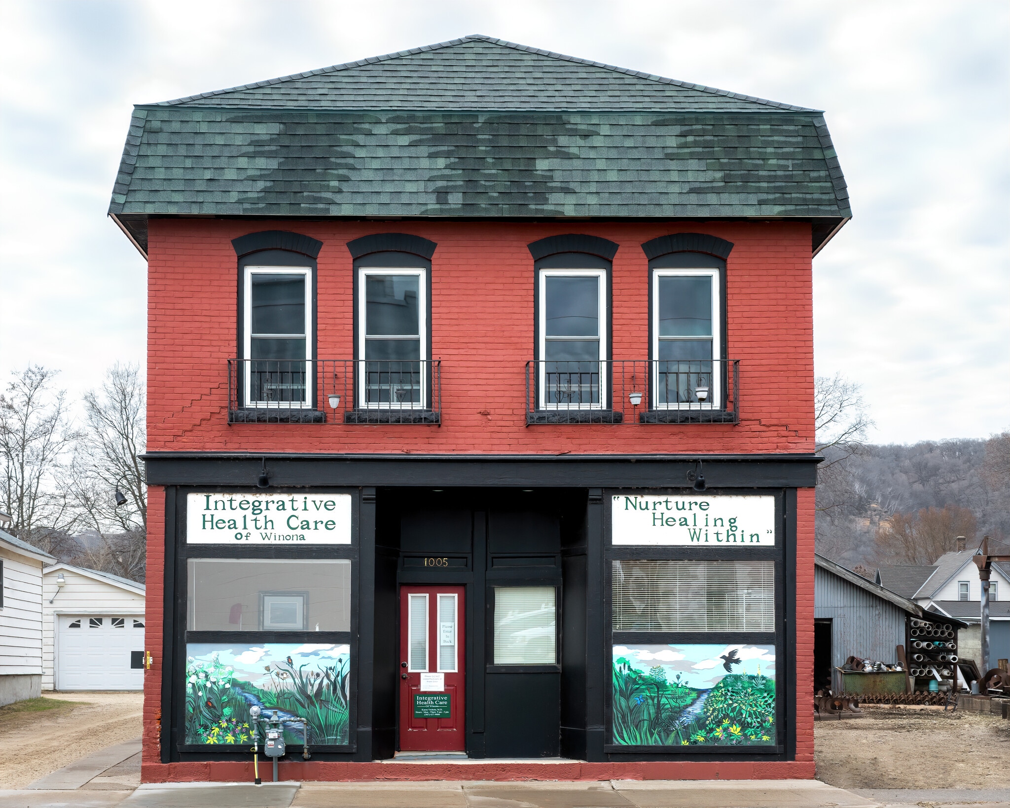 1005 W 5th St, Winona, MN for sale Primary Photo- Image 1 of 25