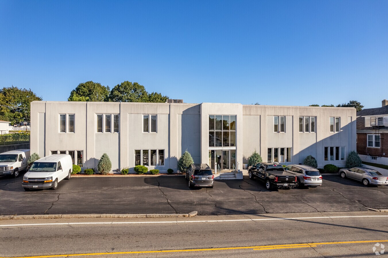 13051307 Mineral Spring Ave, North Providence, RI 02904