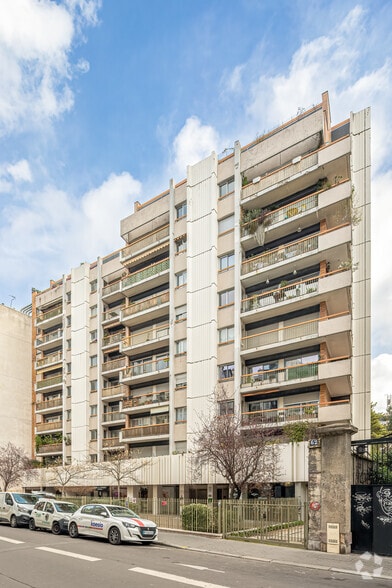 62 Rue Amelot, Paris for lease - Primary Photo - Image 1 of 3