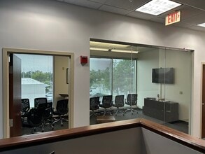 8256 Exchange Dr, Orlando, FL for lease Interior Photo- Image 2 of 3