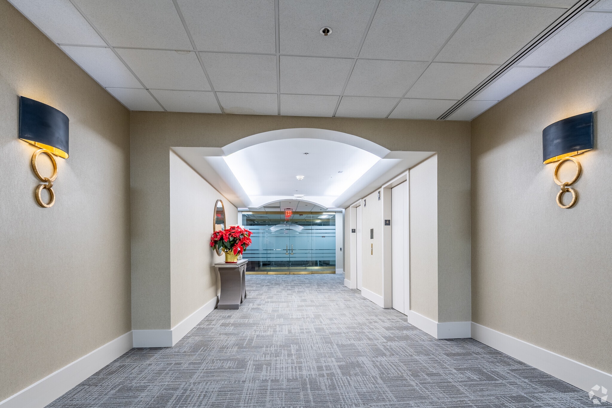 1320 Old Chain Bridge Rd, McLean, VA for lease Lobby- Image 1 of 1