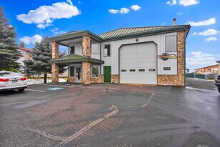 11445 N Reed Rd, Hayden ID - Warehouse