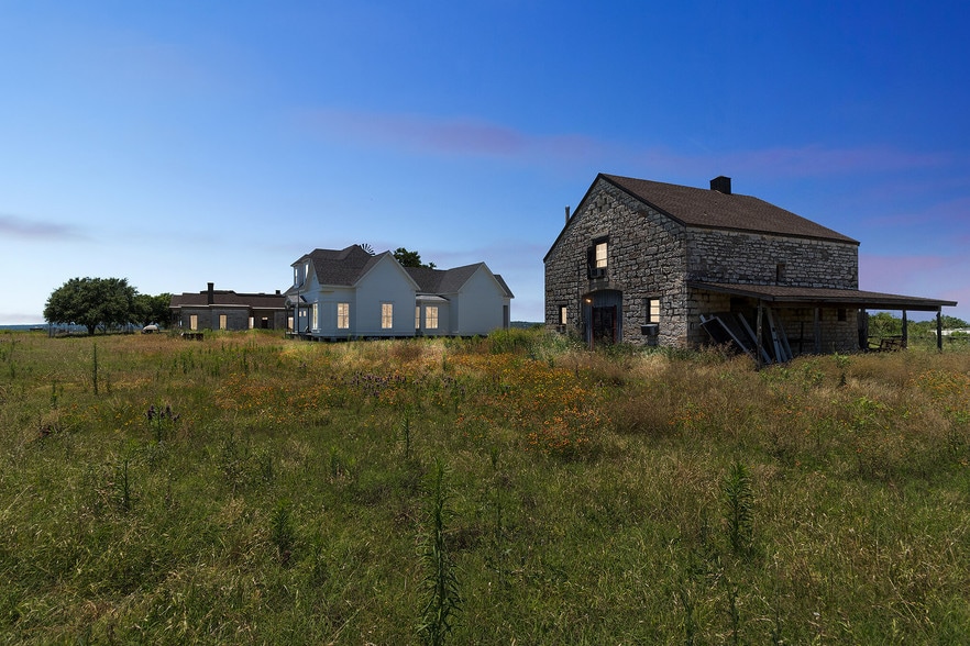 1819 E Polk St, Burnet, TX for sale - Primary Photo - Image 1 of 1