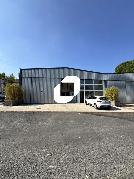 Flex in Saint-Jean-de-Védas for lease Building Photo- Image 1 of 5