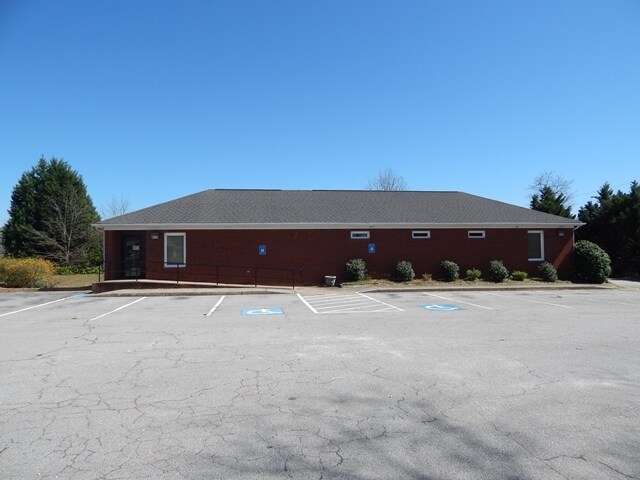 295 N Broad St, Winder, GA for sale - Primary Photo - Image 1 of 1