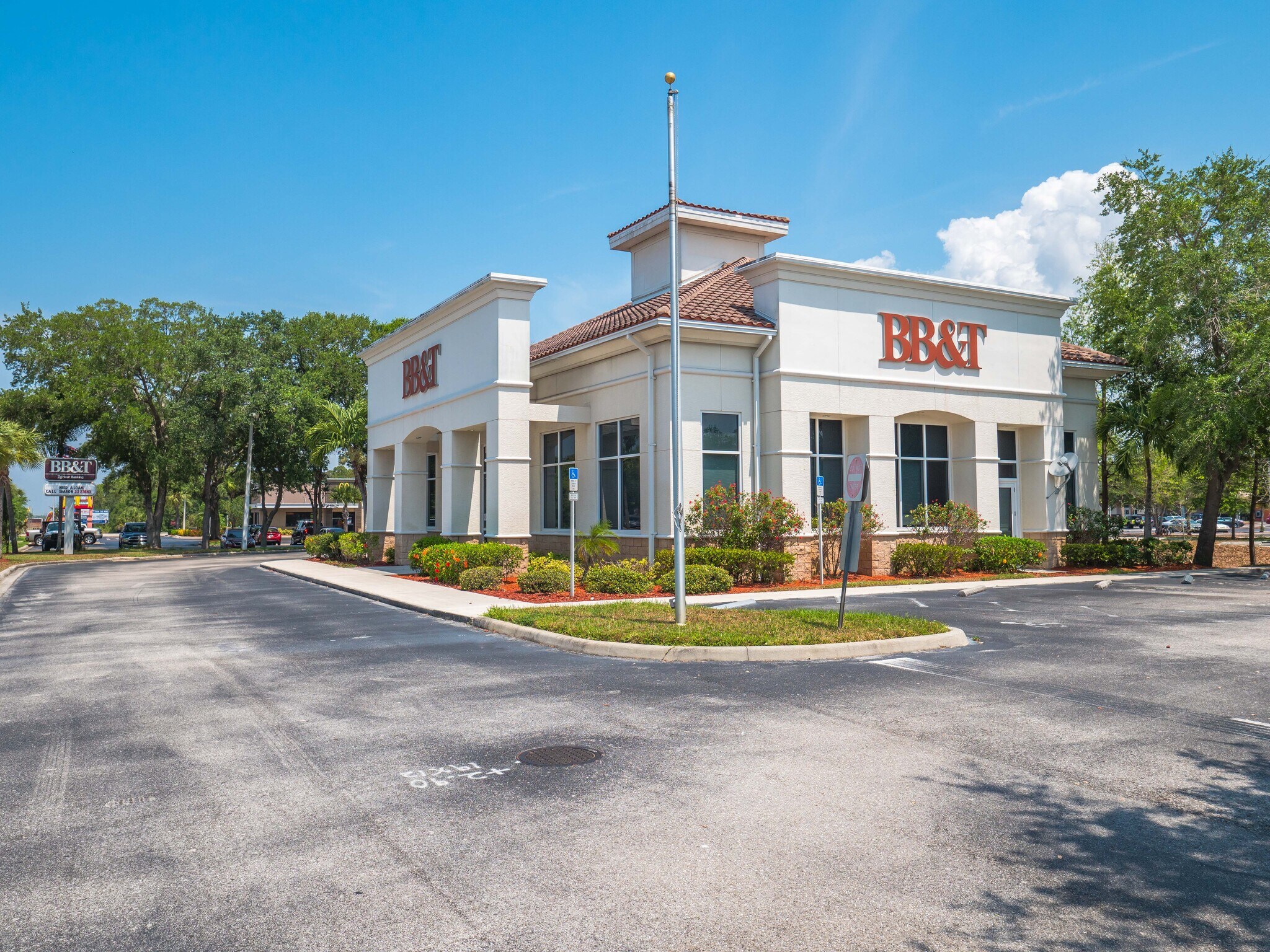 18031 S Tamiami Trl, Fort Myers, FL for lease Primary Photo- Image 1 of 5