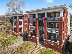 Charlotte Apartments - Parking Garage