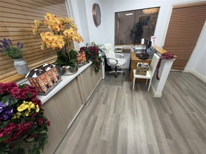 2250 Palm Beach Lakes Blvd, West Palm Beach, FL for lease Interior Photo- Image 1 of 9