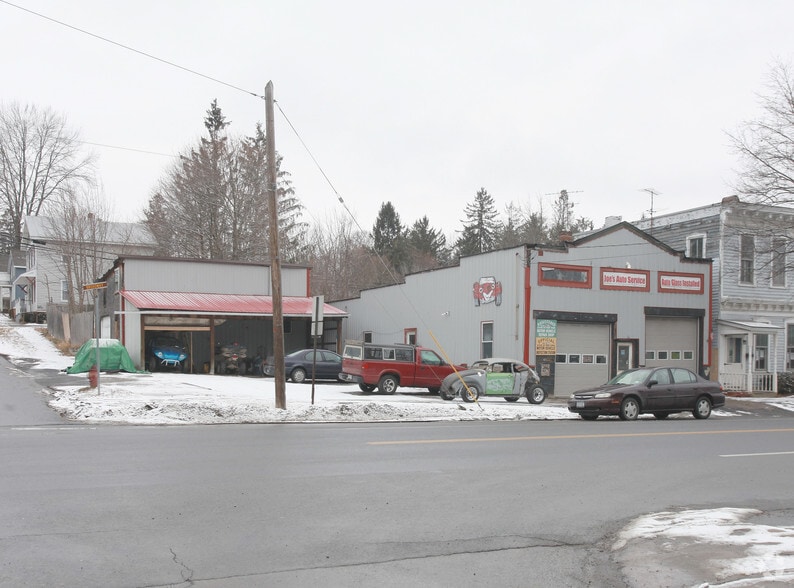 165167 Broad St, Schuylerville, NY 12871