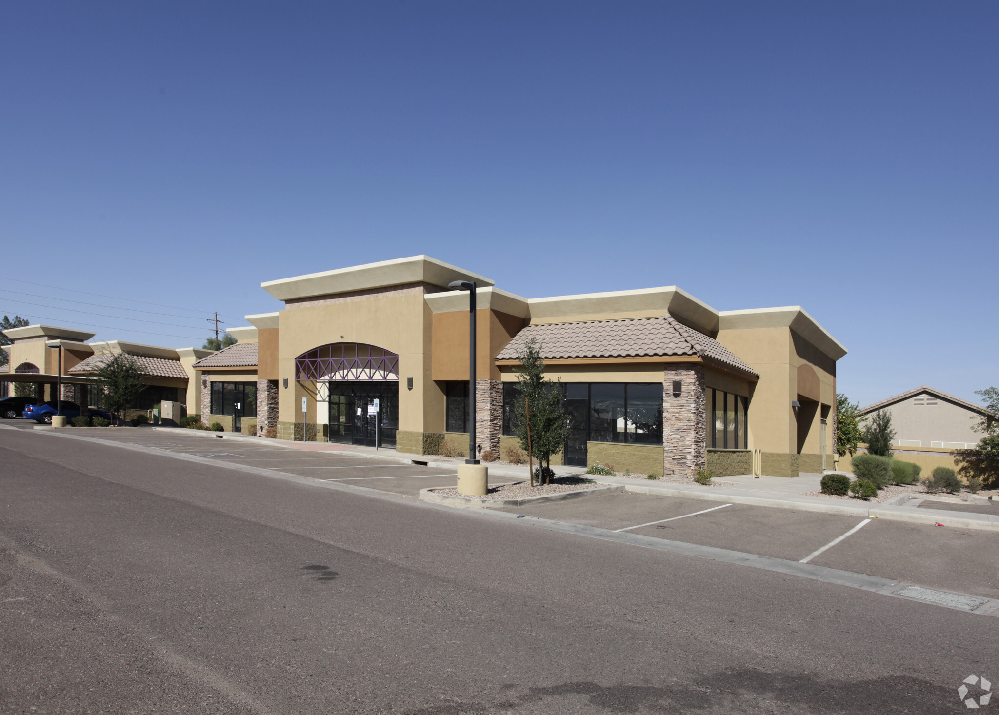 746 W Guadalupe Rd, Gilbert, AZ, 85233 - Office/Retail Space For Lease ...