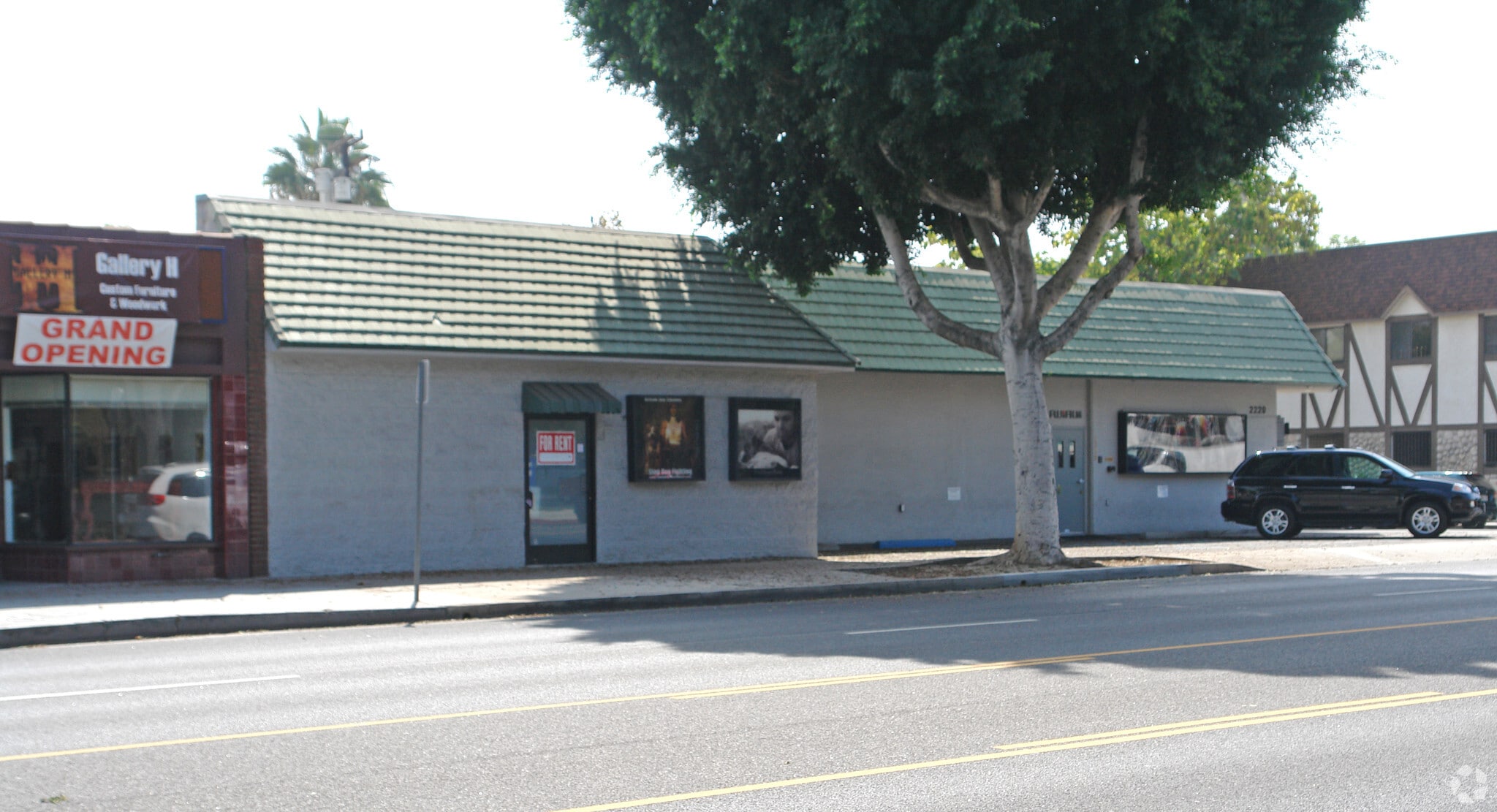 2220 W Magnolia Blvd, Burbank, CA for sale Building Photo- Image 1 of 1
