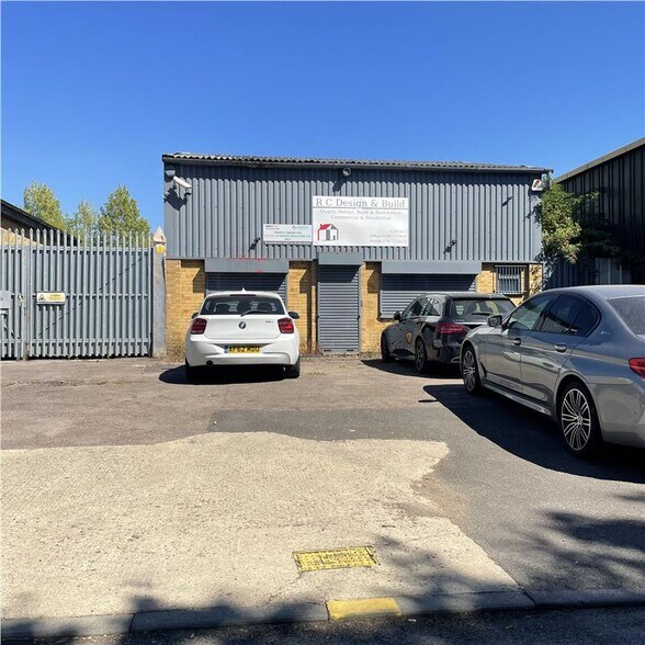 9 Overthorpe Rd, Banbury, OX16 4SX