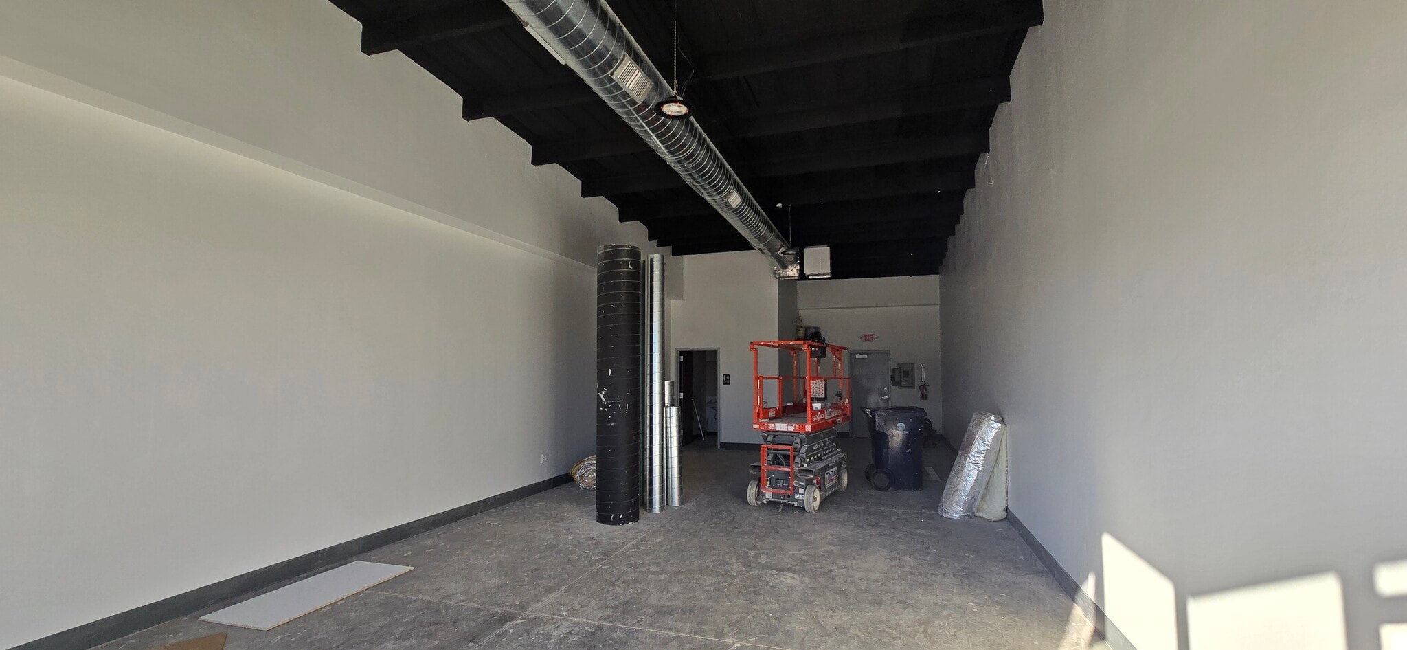 1341 SW 59th St, Oklahoma City, OK for lease Interior Photo- Image 1 of 6