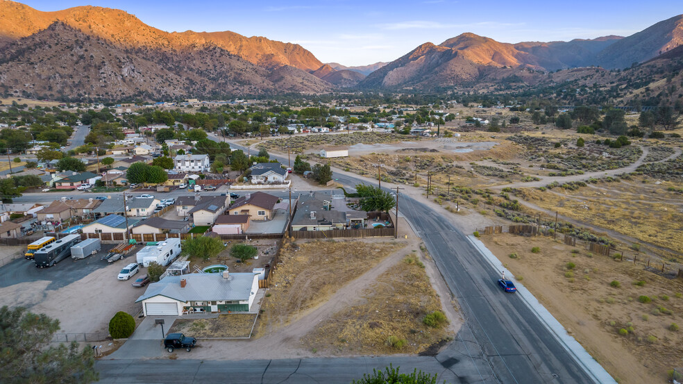 2520 Flower St, Lake Isabella, CA for sale - Building Photo - Image 2 of 7