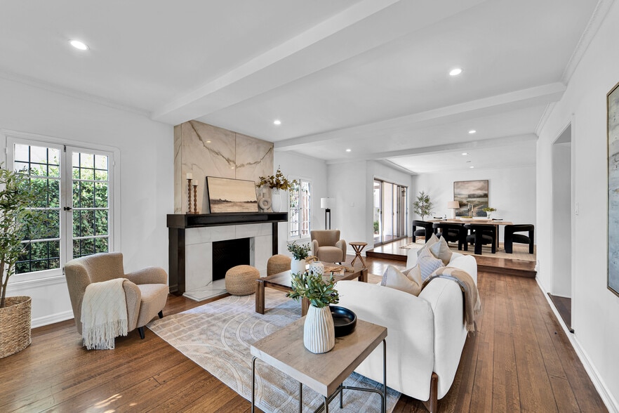 203 S Detroit St, Los Angeles, CA for sale - Building Photo - Image 3 of 56