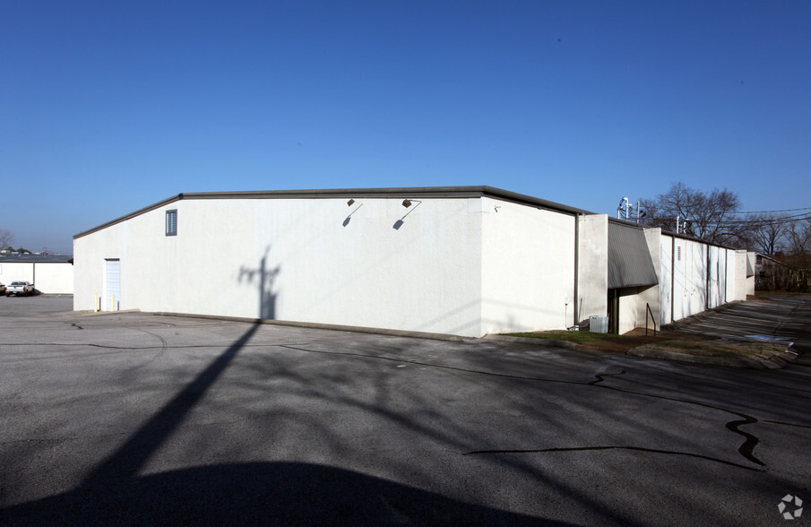 404-406 Harding Industrial Dr, Nashville, TN for lease - Building Photo - Image 3 of 4