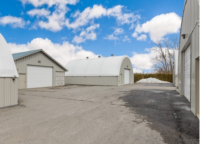 6798 Hiram Dr, Greely, ON for sale Primary Photo- Image 1 of 6