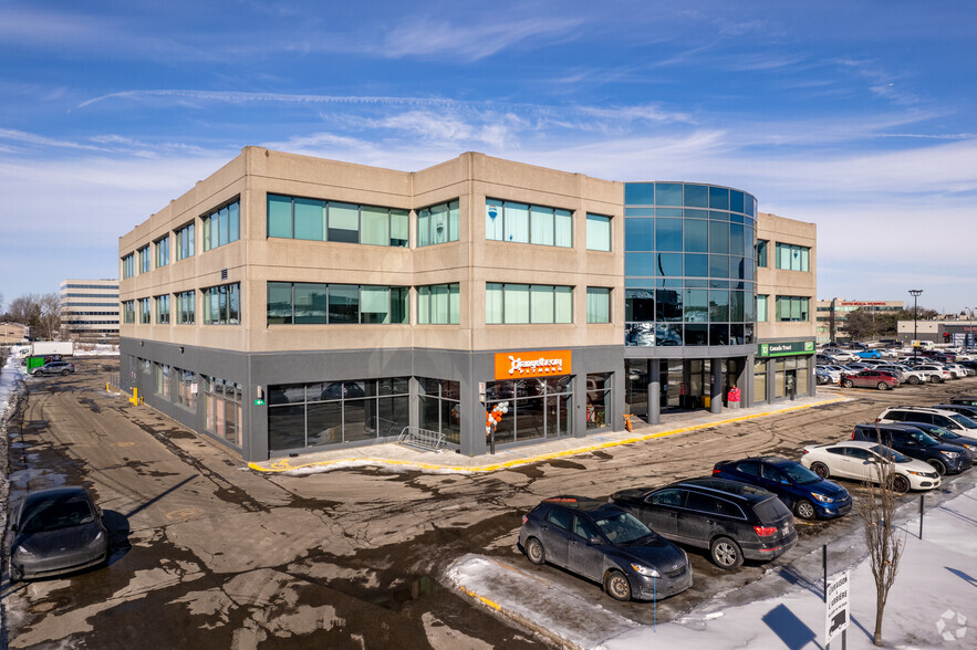 315-317 Blvd Brunswick, Pointe-claire, QC for lease - Primary Photo - Image 1 of 10