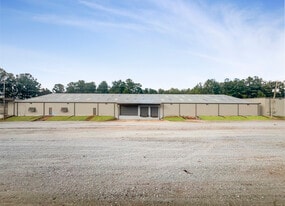 3160 Mcfarland Blvd, Northport AL - Warehouse